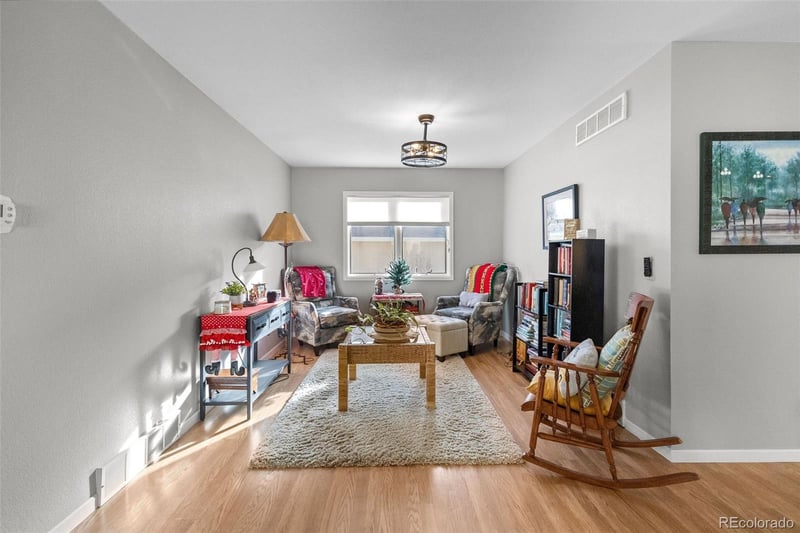 49 Curtis Ct, Broomfield, CO 80020