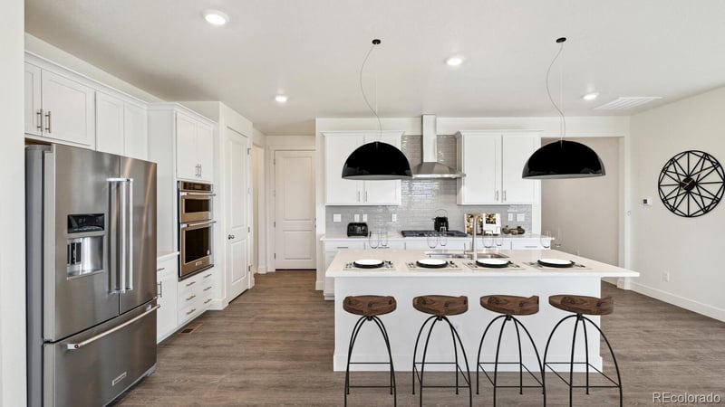 1847 Chaffee Crest Dr, Berthoud, CO 80513