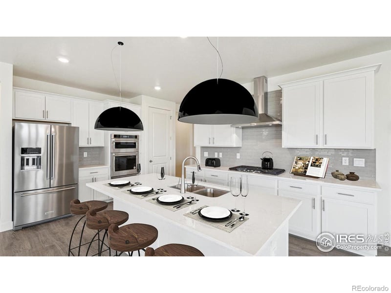 1847 Chaffee Crest Dr, Berthoud, CO 80513