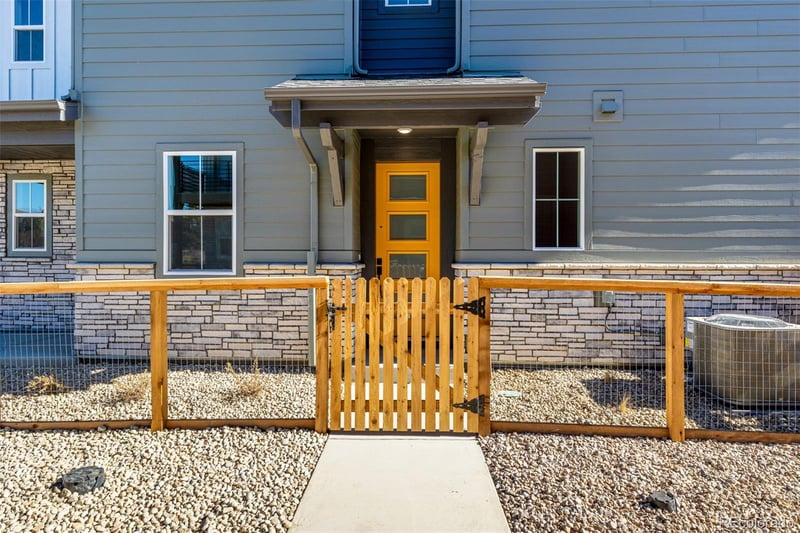 2869 103rd Dr, Thornton, CO 80229