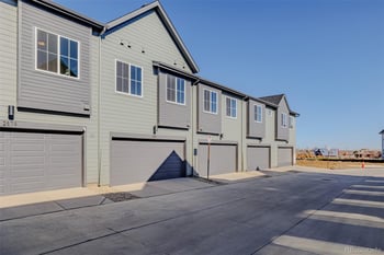 2889 103rd Dr, Thornton, CO 80229