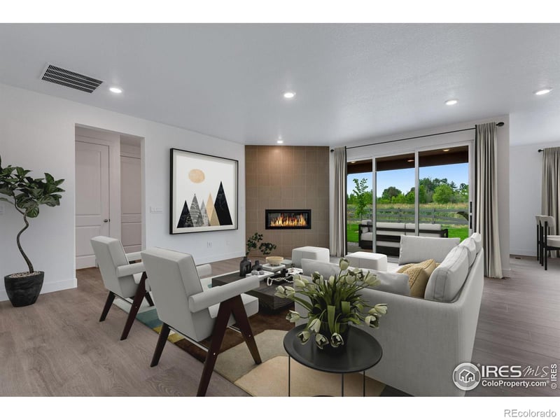 1859 Chaffee Crest Dr, Berthoud, CO 80513