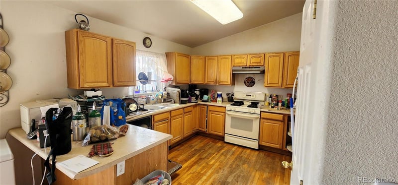 1160 W Mcculloch Dr, Pueblo West, CO 81007