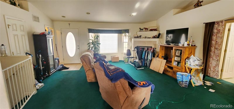 1160 W Mcculloch Dr, Pueblo West, CO 81007