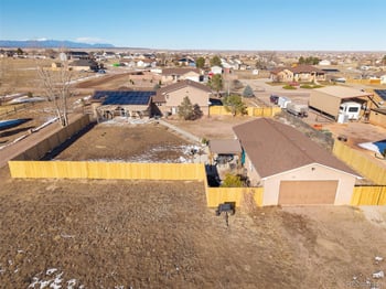 758 Woodleaf Dr, Pueblo, CO 81007