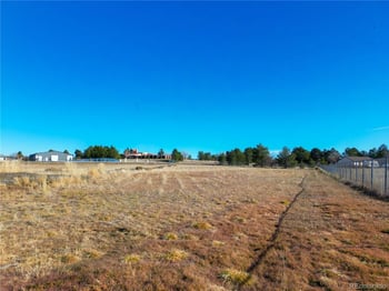 127 Coolidge St, Aurora, CO 80018