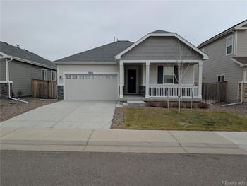 27646 10th Dr, Aurora, CO 80018