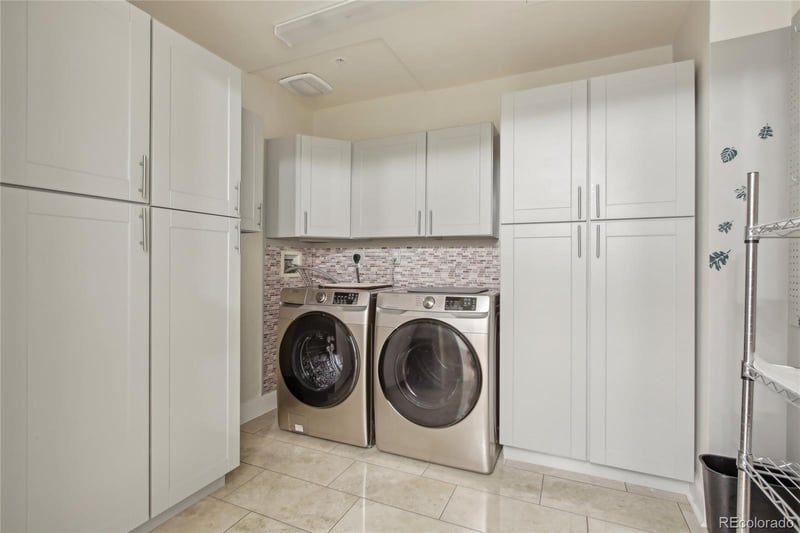 1827 Grant St #502, Denver, CO 80203