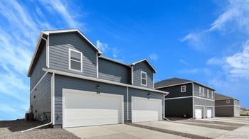 2411 Pinot Pl, Fort Lupton, CO 80621