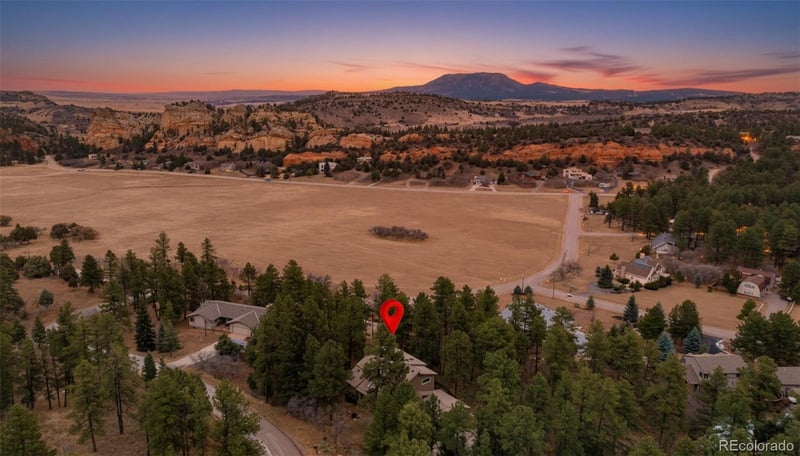 8016 Acoma Dr, Larkspur, CO 80118