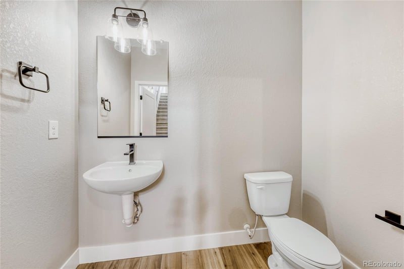 15508 W Washburn Ave, Lakewood, CO 80228