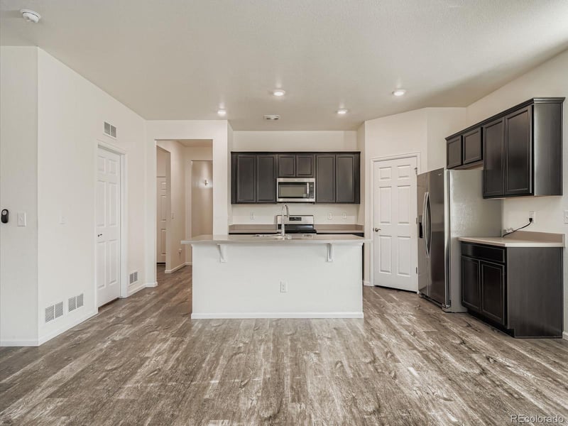 6255 Gibralter Ct, Aurora, CO 80019