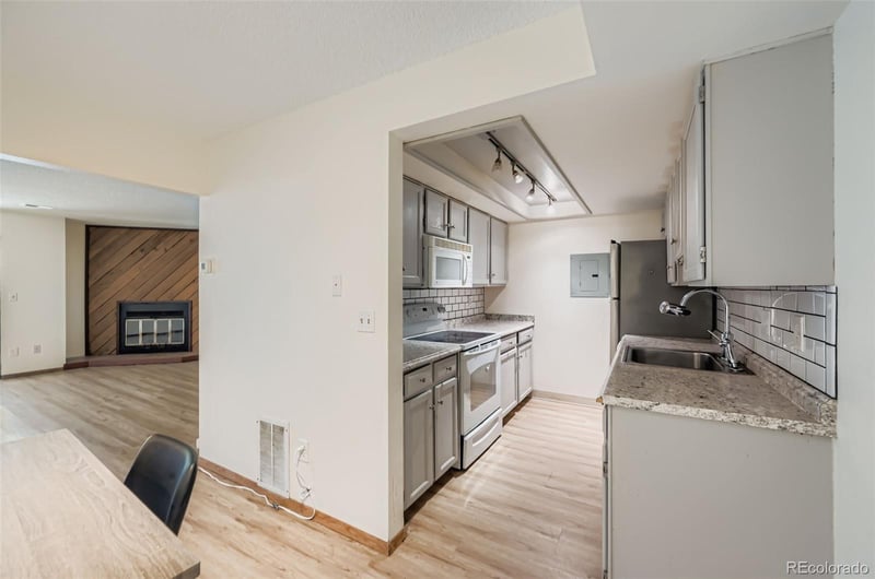 2902 Shadow Creek Dr #204, Boulder, CO 80303