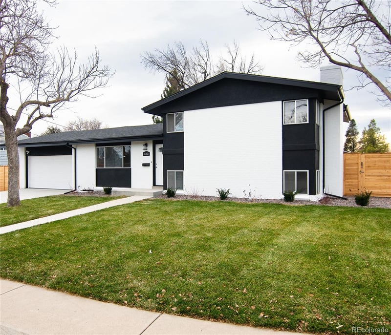12362 60th Pl, Arvada, CO 80004