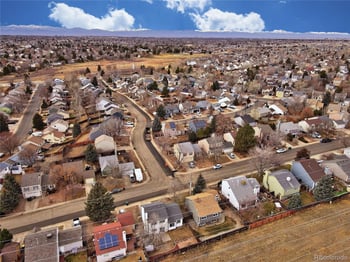 3160 Halifax St, Aurora, CO 80013