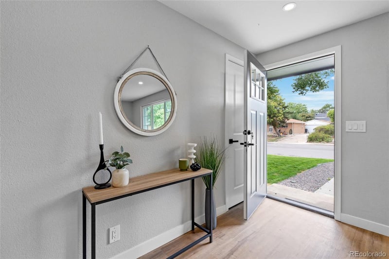 7946 Joan Dr, Denver, CO 80221