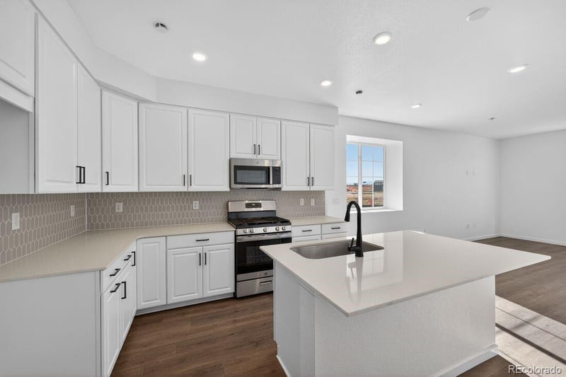 6721 148th Dr #1, Thornton, CO 80602