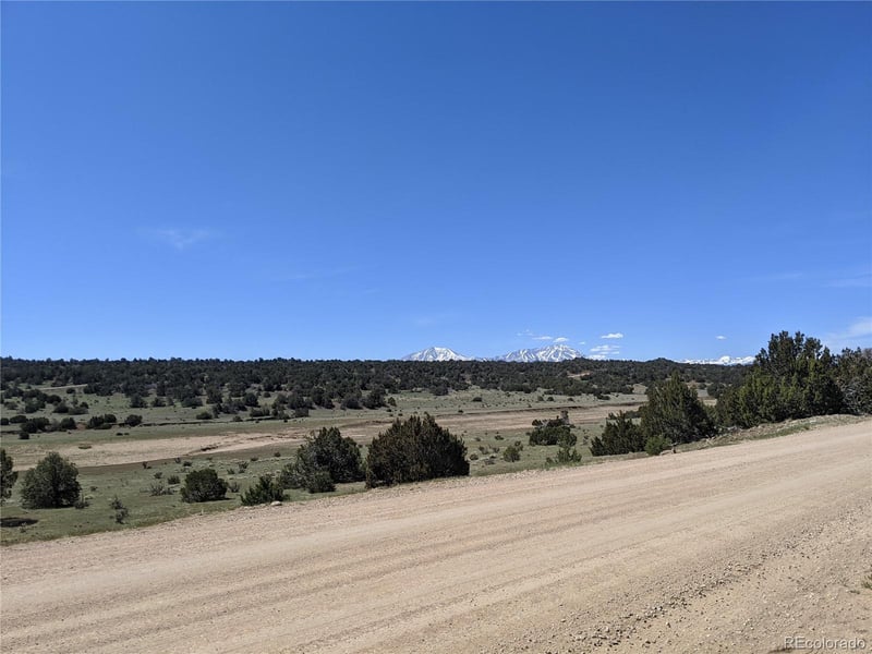 623 Cello Azui Dr, Walsenburg, CO 81089