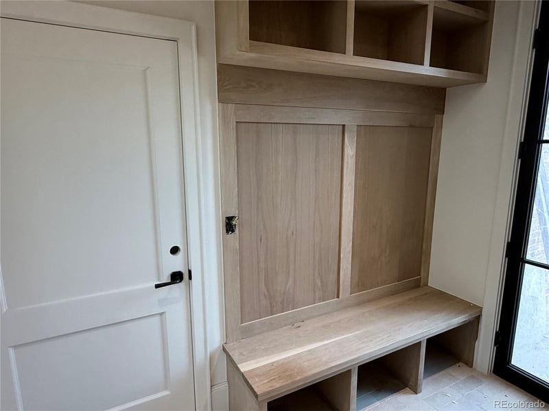 888 Franklin St, Denver, CO 80209