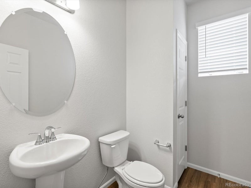 17538 90th Pl, Commerce, CO 80022