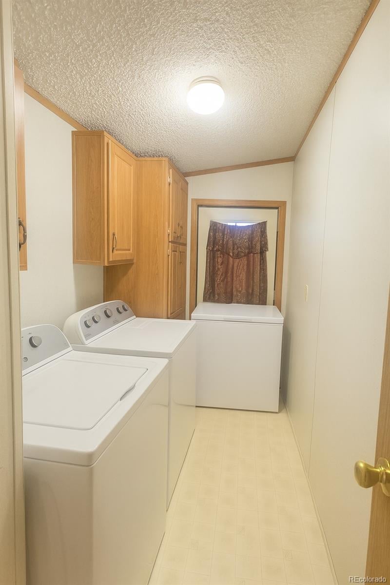 601 North Ln, Avondale, CO 81022