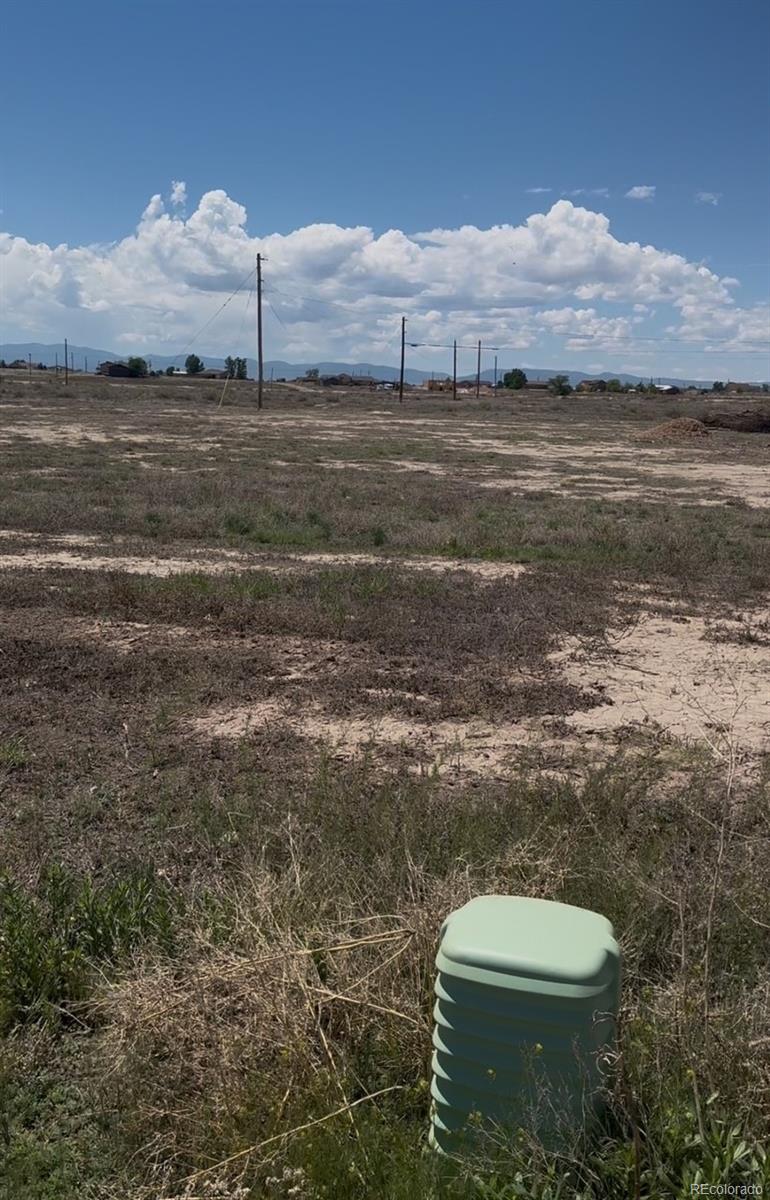 669 N Limon Dr, Pueblo, CO 81007