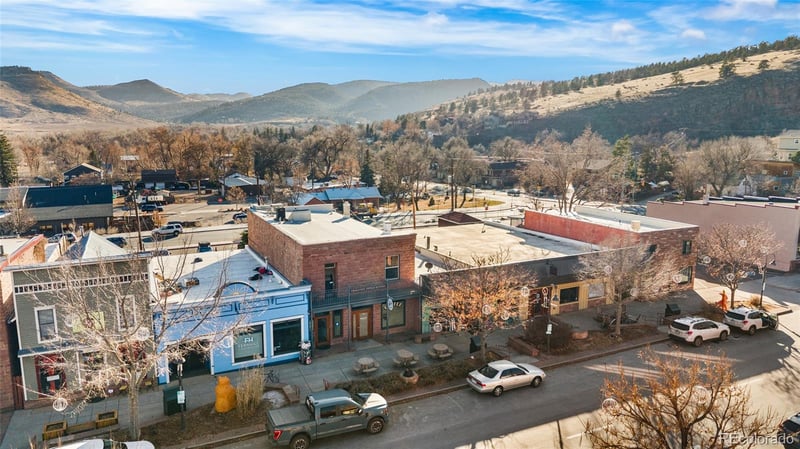 431 Main St, Lyons, CO 80540