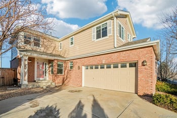 24285 Wagon Trail Ave, Aurora, CO 80016