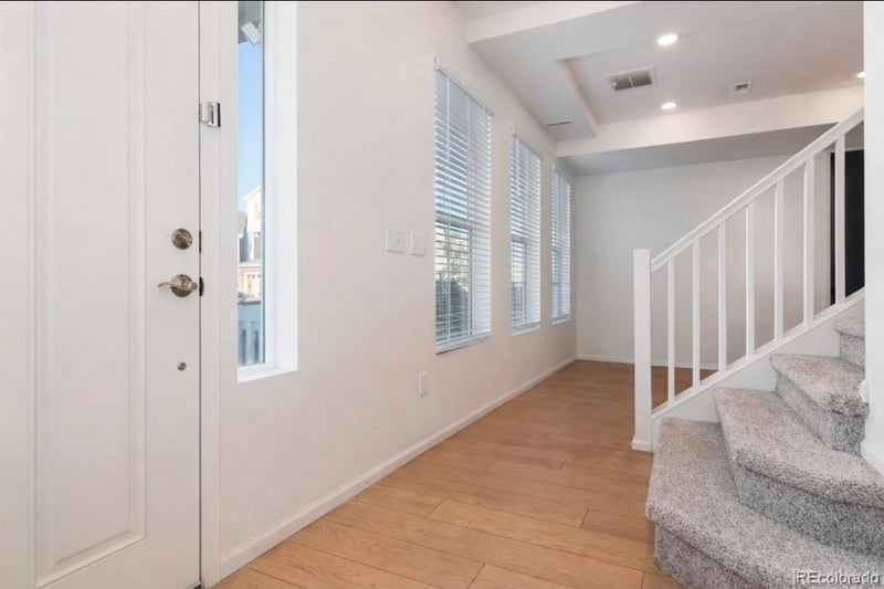 1082 Sugarloaf Ln, Erie, CO 80516