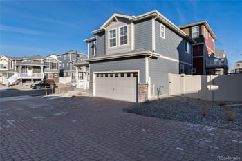 1082 Sugarloaf Ln, Erie, CO 80516