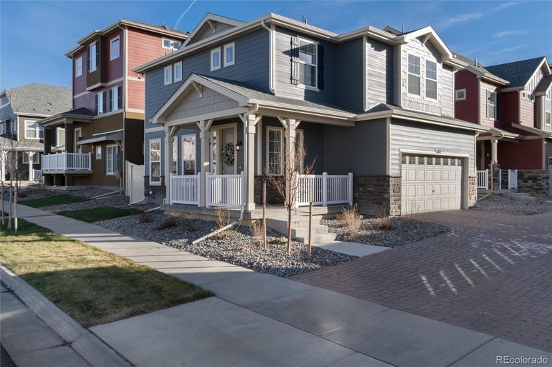 1082 Sugarloaf Ln, Erie, CO 80516