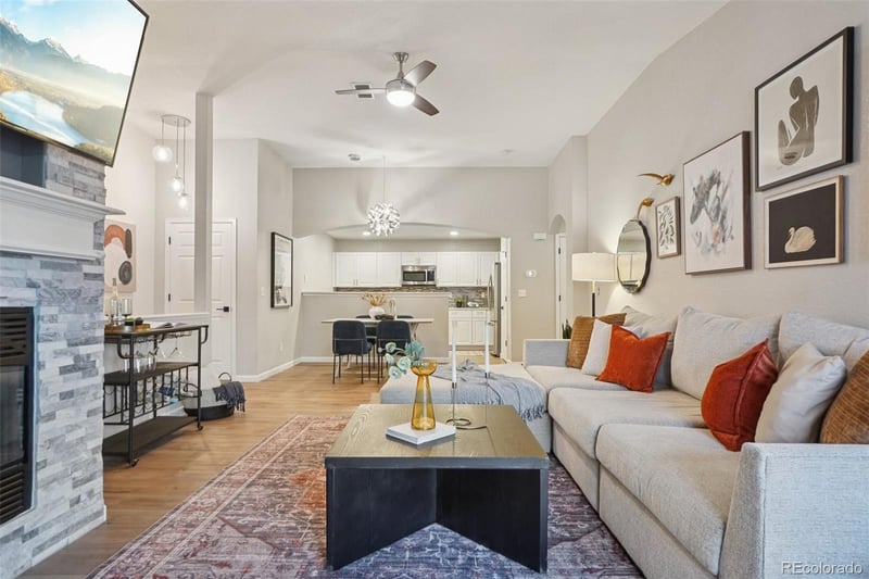 4271 Blackhawk Cir #2C, Aurora, CO 80014