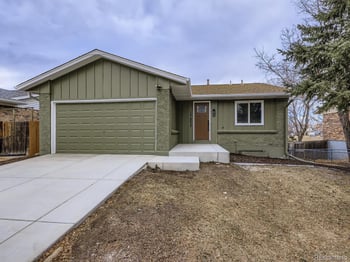17523 Lasalle Dr, Aurora, CO 80013