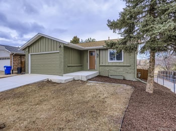 17523 Lasalle Dr, Aurora, CO 80013