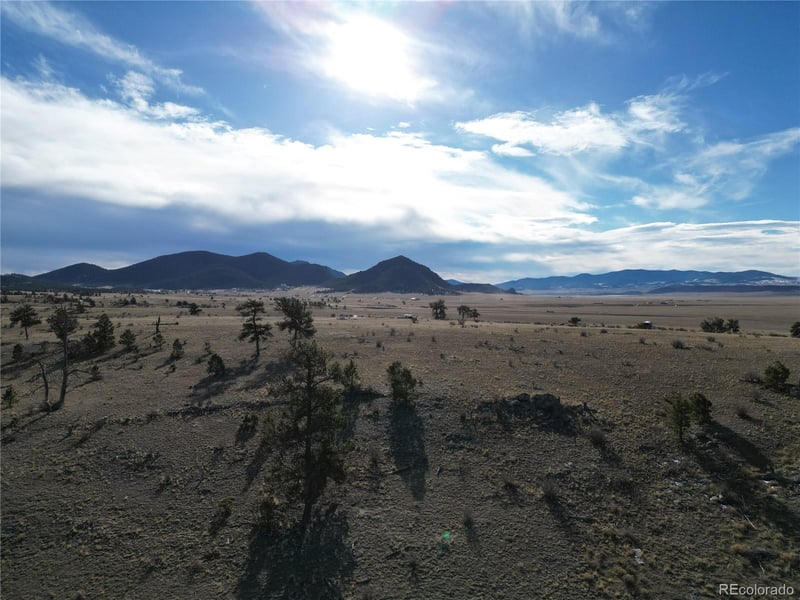 10620 Routt Rd, Lake George, CO 80449