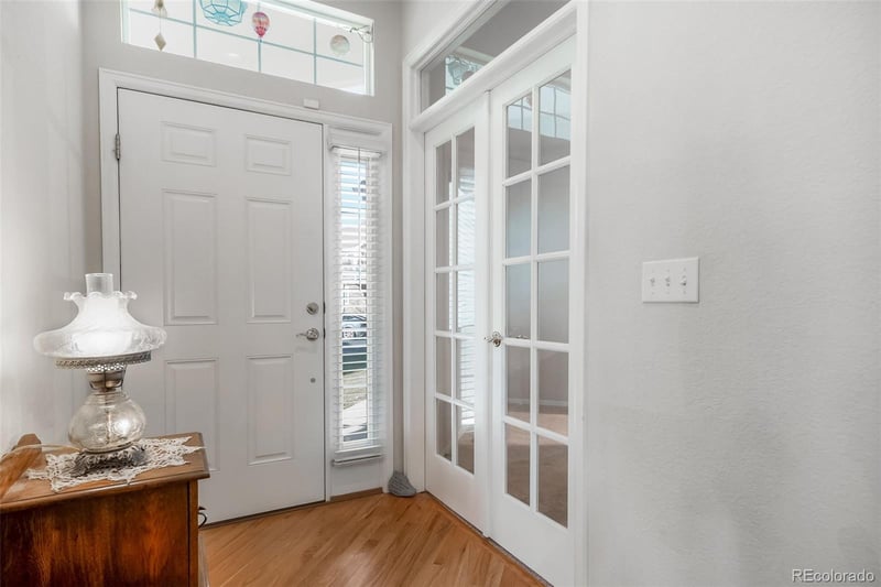 20568 Lake Pl, Aurora, CO 80016