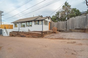 202 Oklahoma Rd, Manitou Springs, CO 80829