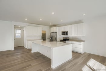 6847 149th Ave, Thornton, CO 80602