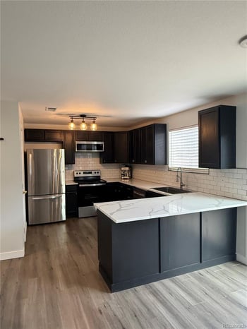 19562 19th Pl, Aurora, CO 80011