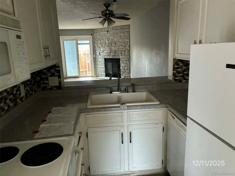 2280 Jasper Way #B, Aurora, CO 80013