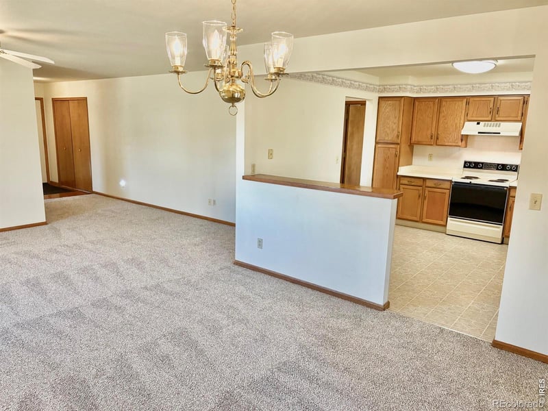 2400 Elmhurst Pl, Longmont, CO 80503