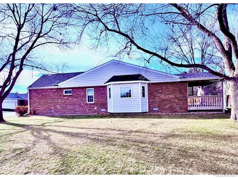 2400 Elmhurst Pl, Longmont, CO 80503