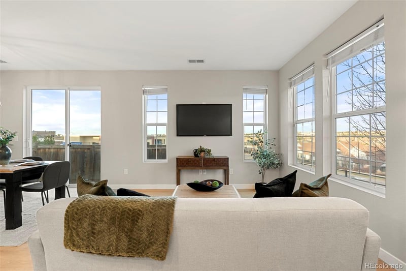 23293 Jamison Dr, Aurora, CO 80016