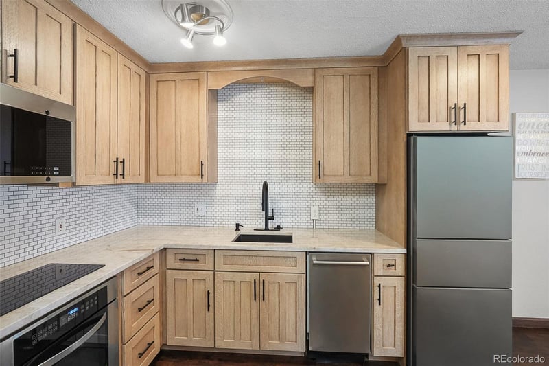 2500 York St #308, Denver, CO 80210