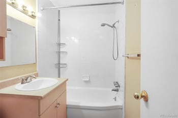 2500 York St #308, Denver, CO 80210