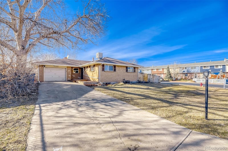 1147 Kendall Ct, Lakewood, CO 80232