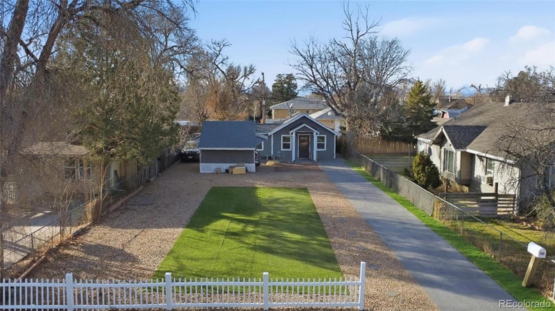 335 7th Ave, Brighton, CO 80601