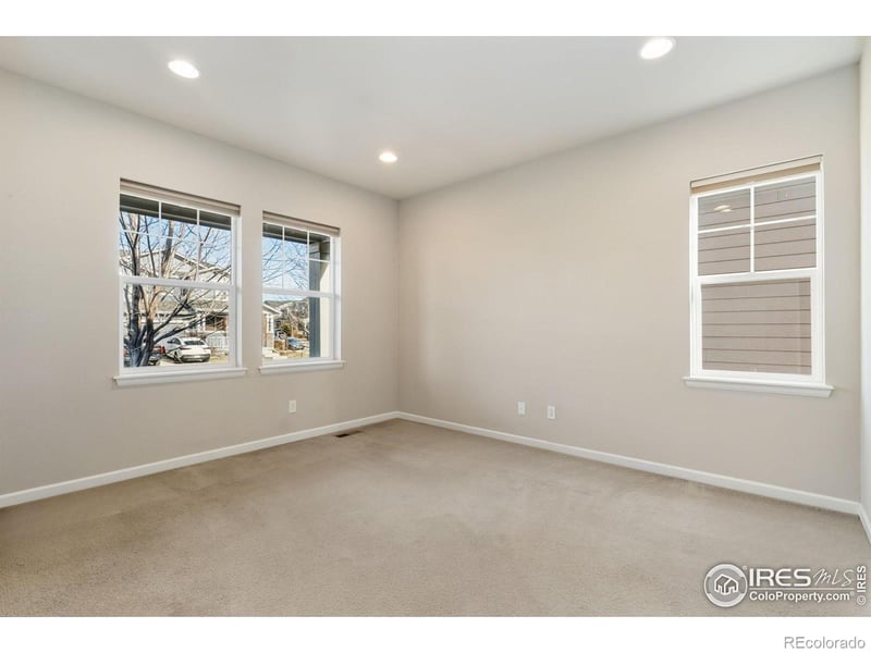 4272 Lyric Falls Dr, Loveland, CO 80538