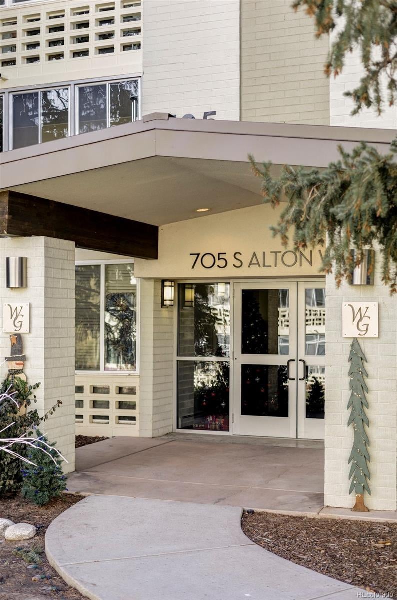 705 Alton Way #4D, Denver, CO 80247