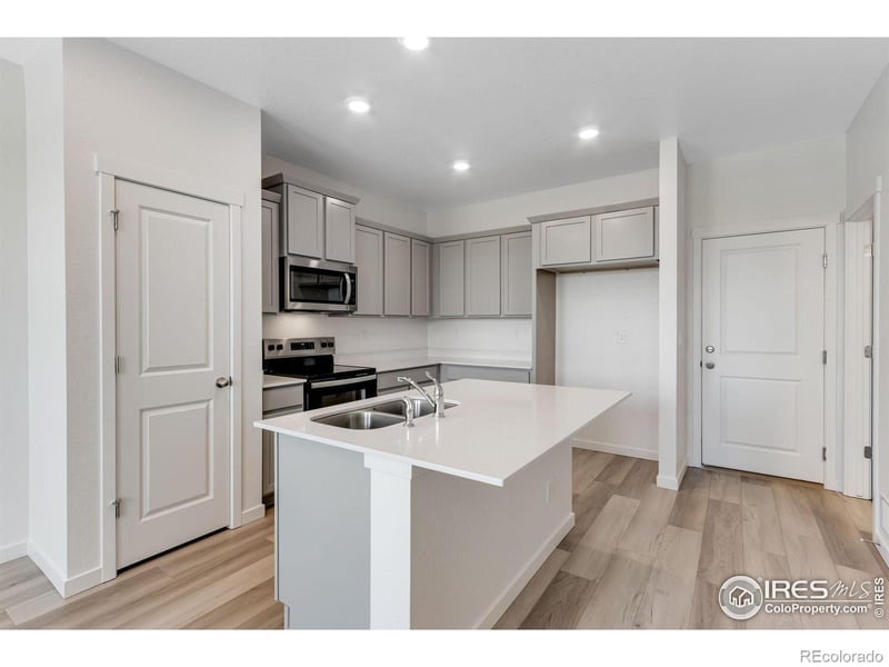 2403 Pinot Pl, Fort Lupton, CO 80621